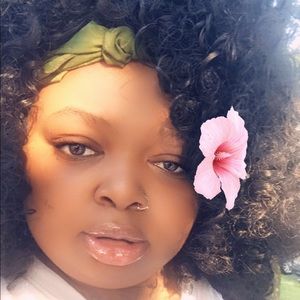 Meet your Posher, Tamika